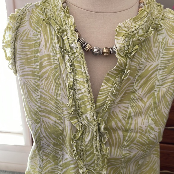 Ann Taylor Loft sleeveless blouse - Picture 2 of 8